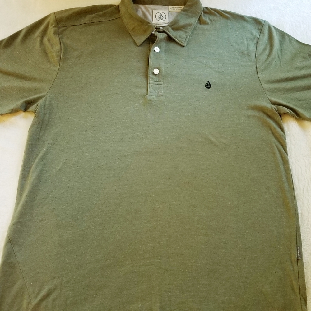 Volcom Polo - Picture 2 of 4